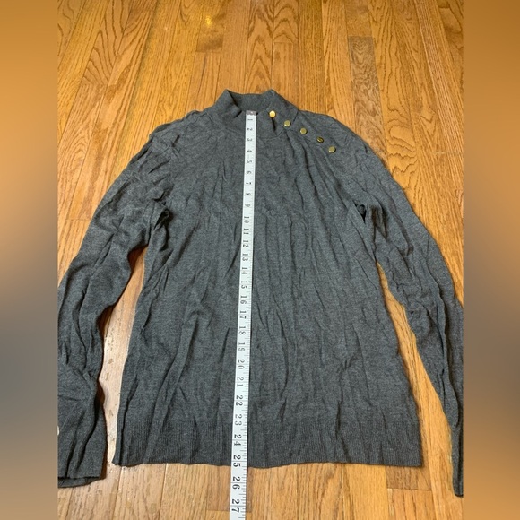H&M Fine-Knit Mock Neck Sweater Gold Button Detail Grey Size L - Picture 7 of 8